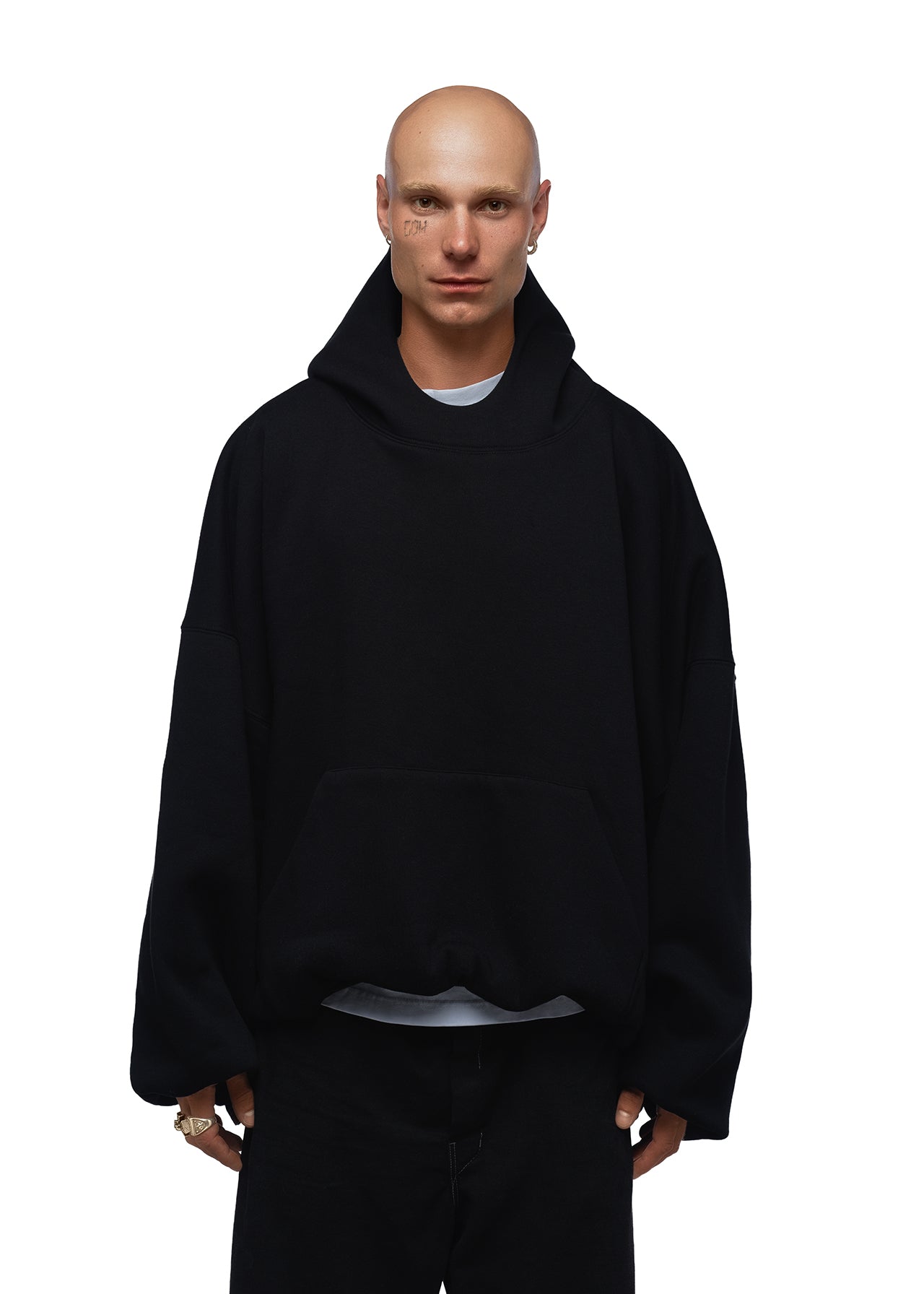 SAKE OF ART Об’ємна Худі — Чорна